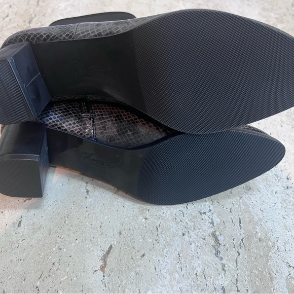 Trotters “Kippie” Leather/ Snakeskin Patterned Bootie Women’s Size 7 MSRP 140 - Picture 5 of 8